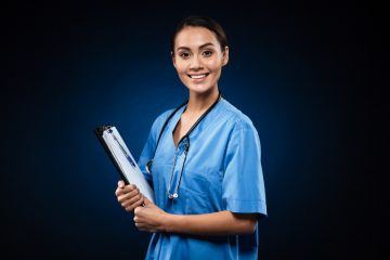 Conheça mais da carreira e mercado de trabalho de enfermagem